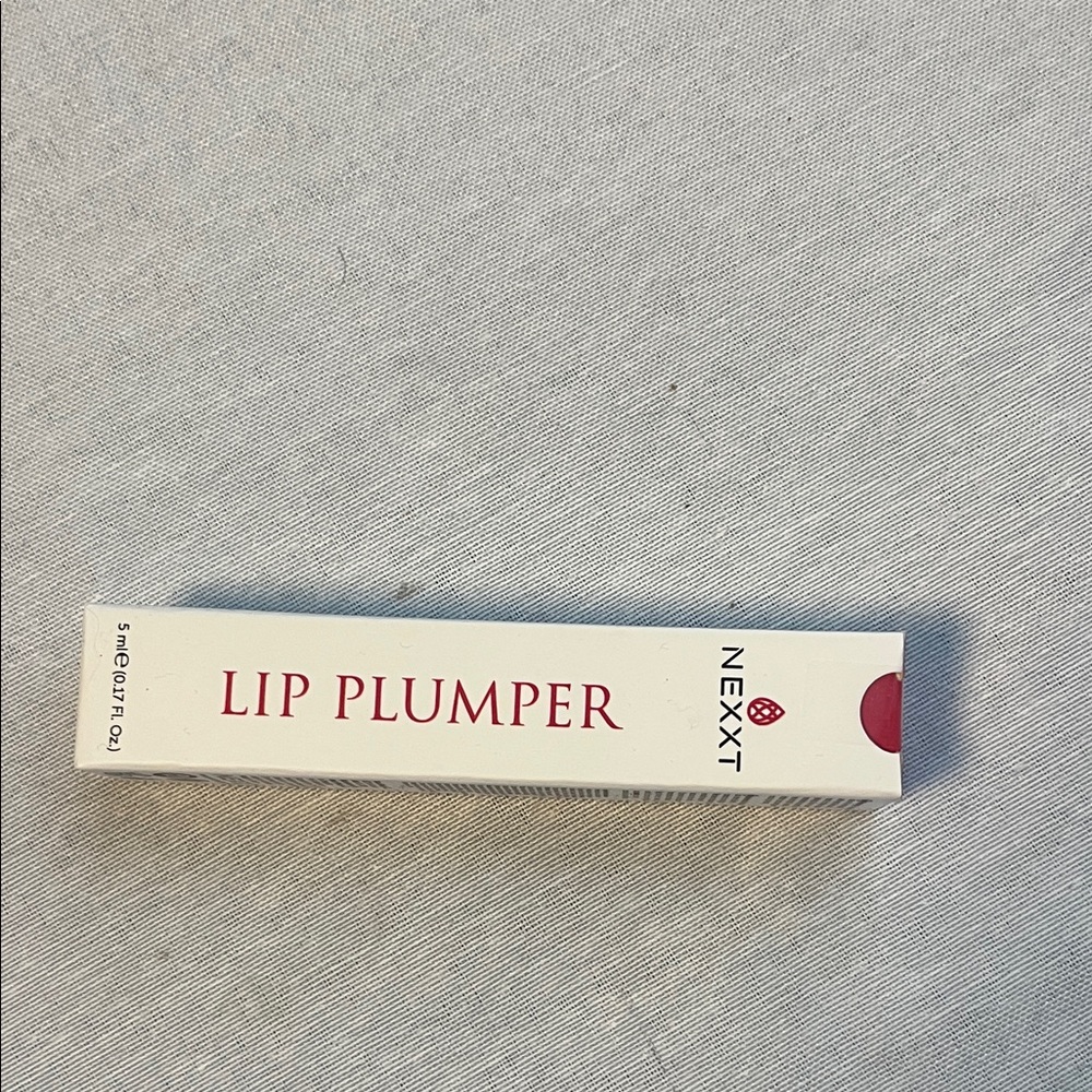 Nexxt Lip Plumper - Bold Red